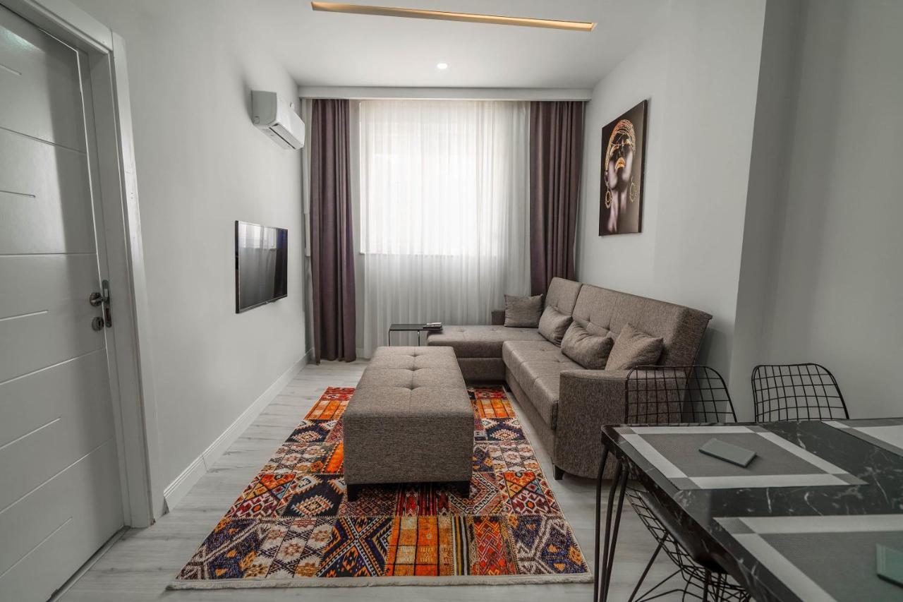 Charming And Central Flat Near Beach In Muratpasa Apartment อันตัลยา ภายนอก รูปภาพ